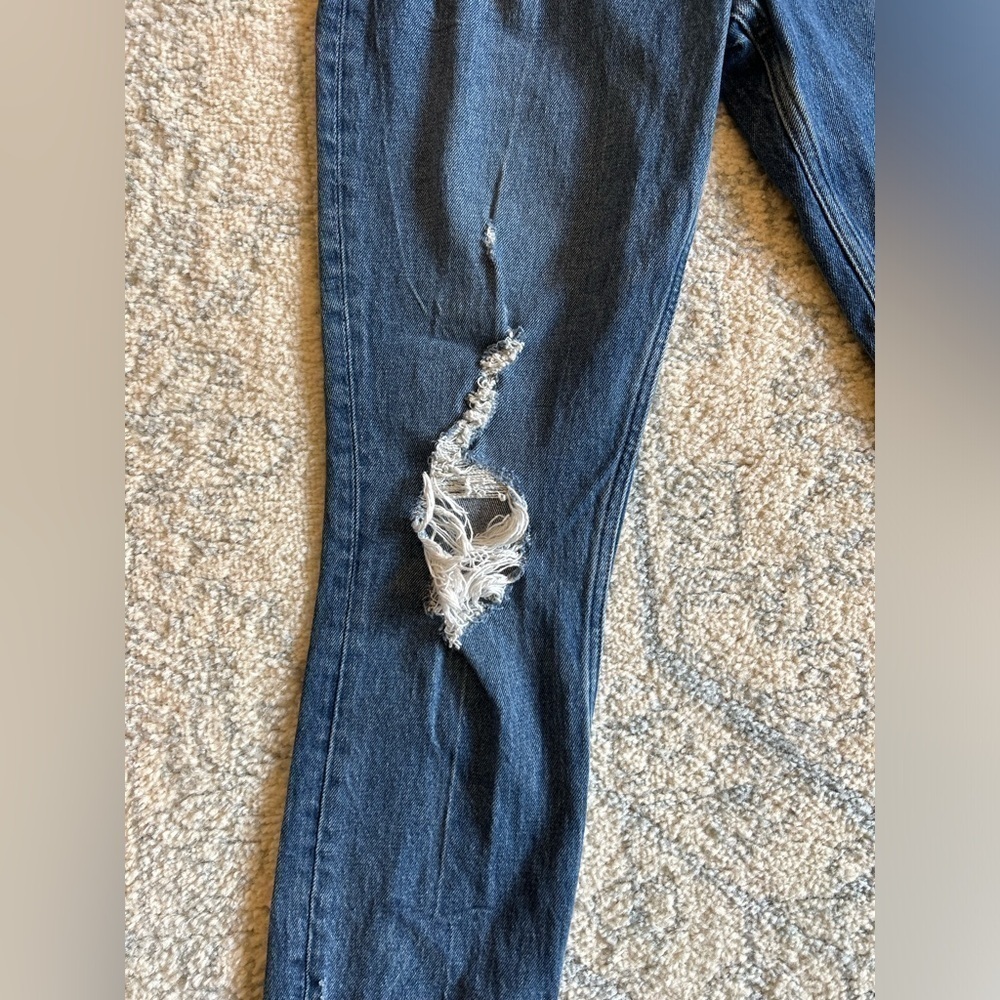 Abercrombie & Fitch Women’s Distressed Denim The Skinny High Rise size 28 or 6 - Picture 3 of 9